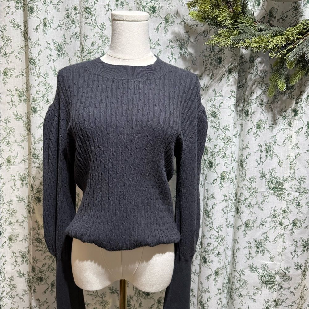 525 Sweater